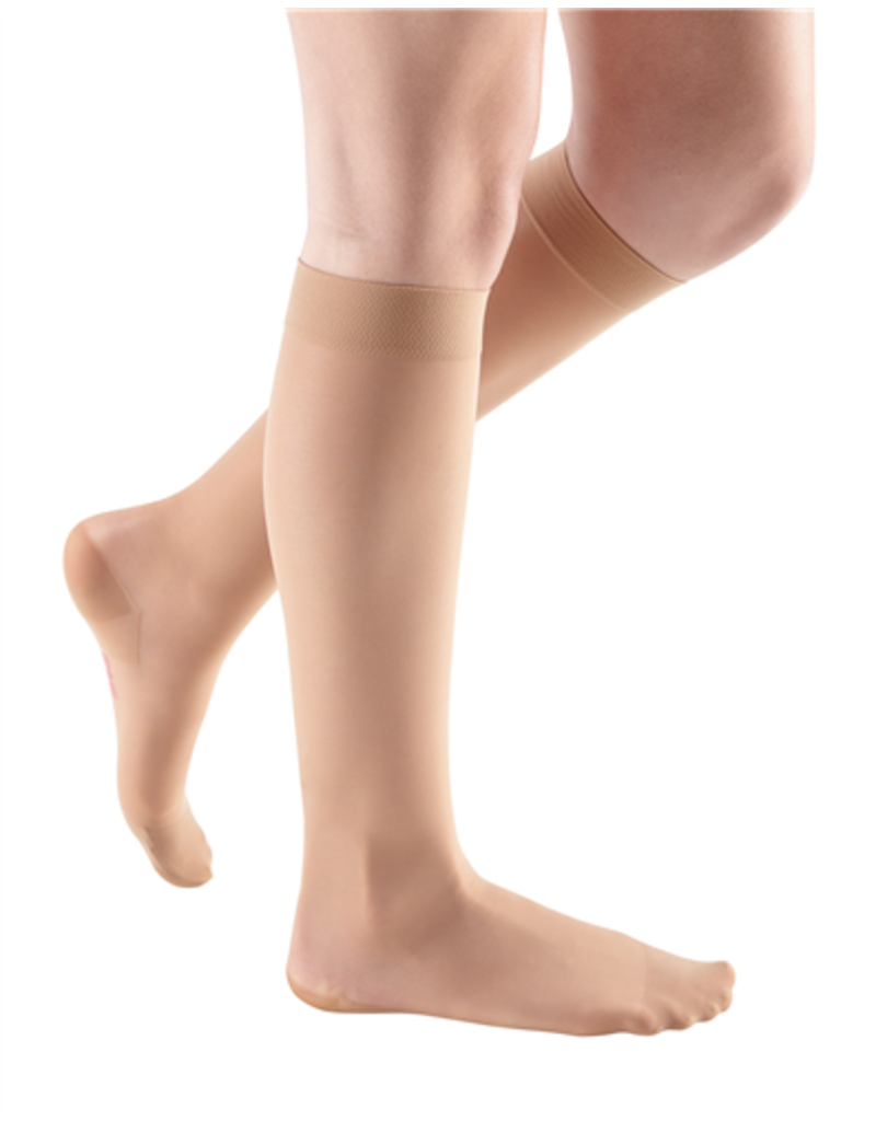 Mediven Sheer & Soft Calf 20-30 mmHg Closed Toe