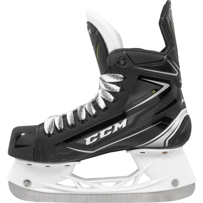 CCM RIBCOR 74K SKATE JUNIOR