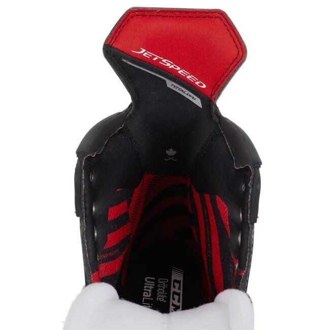 CCM JETSPEED FT4 SKATE INTERMEDIATE