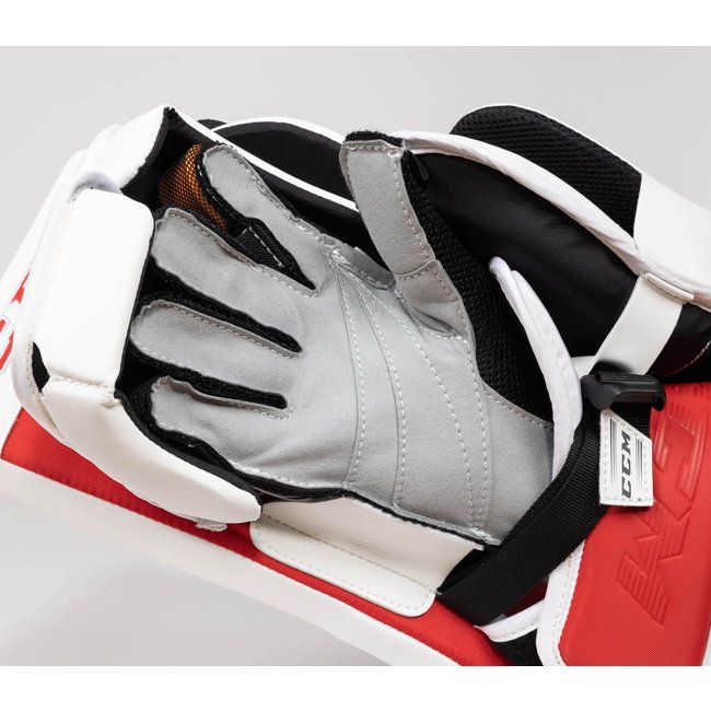 CCM EFLEX 5 PRO Senior Goalie Blocker