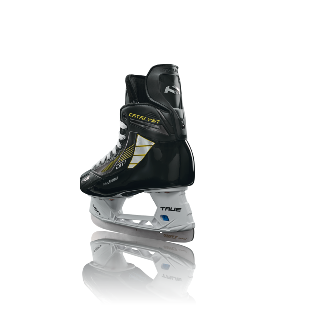 TRUE S22 CATALYST7 SKATES INTERMEDIATE