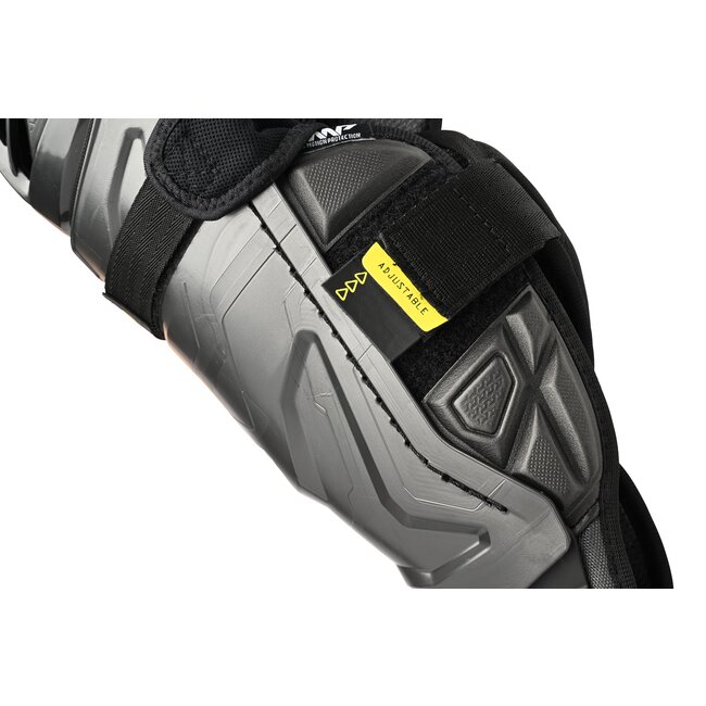 BAUER S23 SUPREME MACH SHIN GUARDS JUNIOR