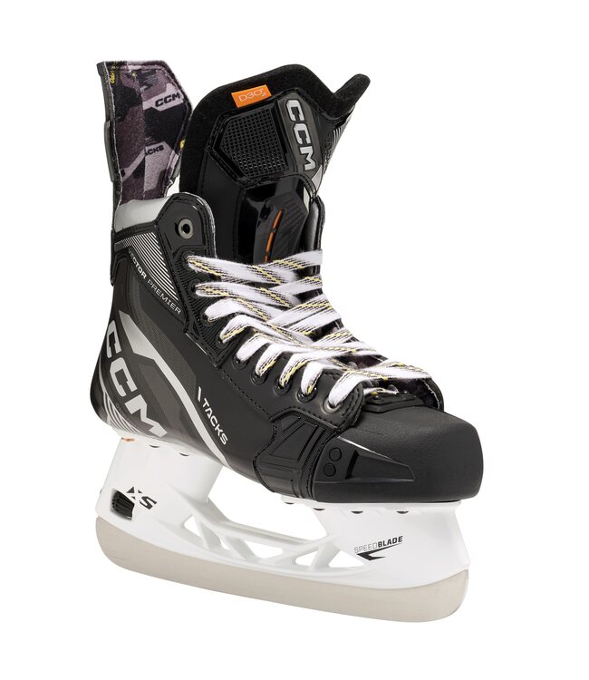 CCM S22 TACKS VECTOR PREMIER SKATE INT