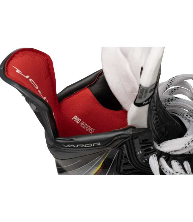 BAUER S25 VAPOR FLYPRO SKATES SENIOR