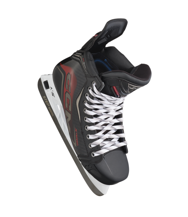 CCM S25 JETSPEED FT8 PRO SKATE INTERMEDIATE