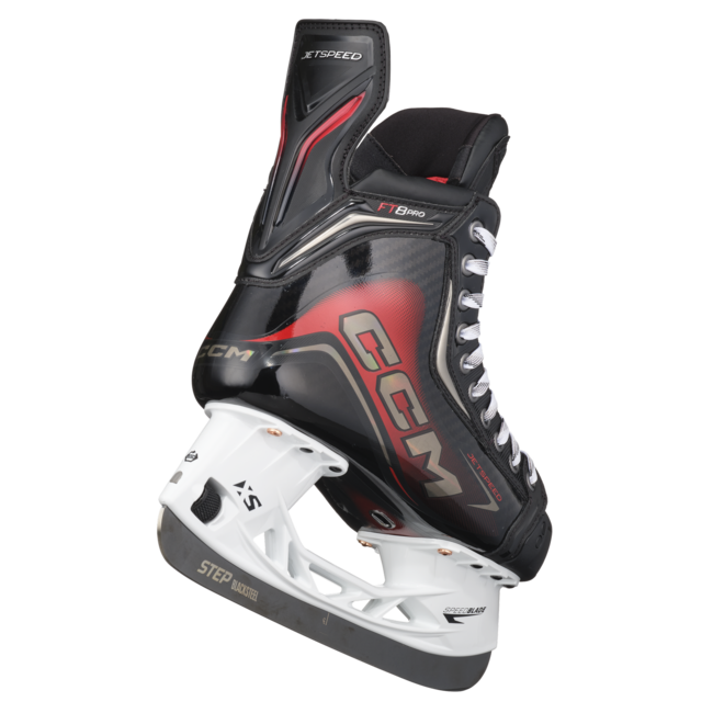 CCM S25 JETSPEED FT8 PRO SKATE JUNIOR