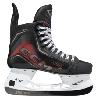 CCM S25 JETSPEED FT8 PRO SKATE JUNIOR