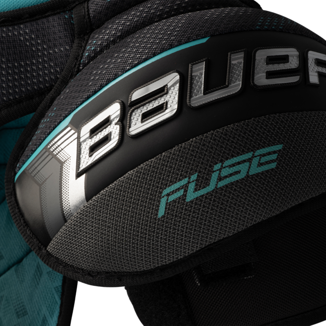 BAUER SP S26 SUPREME FUSE SHOULDER PADS YTH