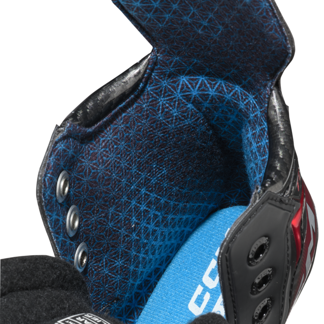 CCM SKATES S25 JETSPEED FT890 YTH
