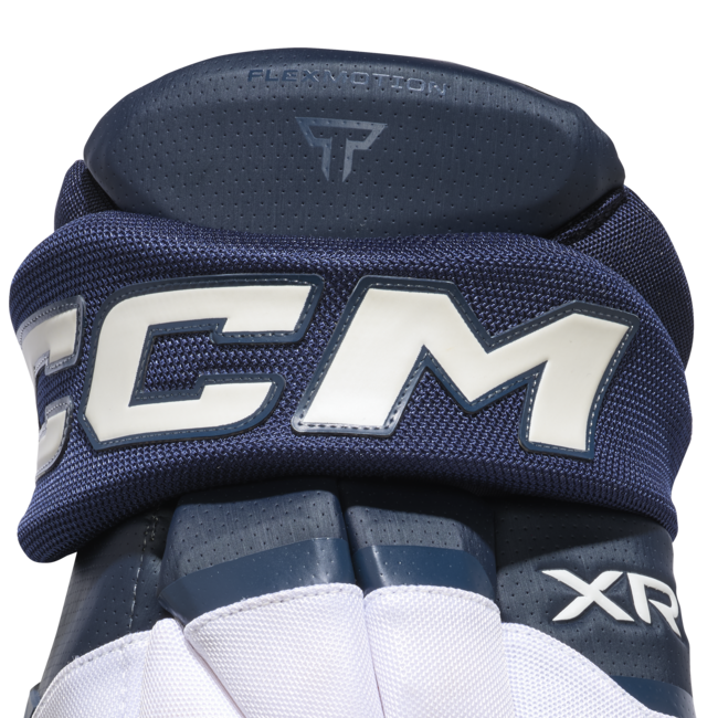 CCM S26 TACKS XR-PRO HOCKEY GLOVES SR