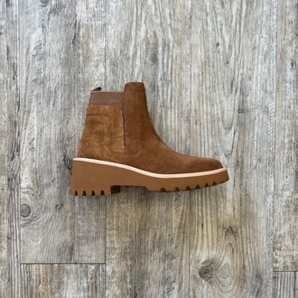 Vaneli - Betsy King Shoes