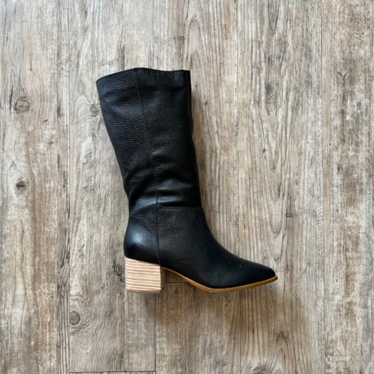 Intentionally Blank Intentionally ______  Carlos Tall Boot