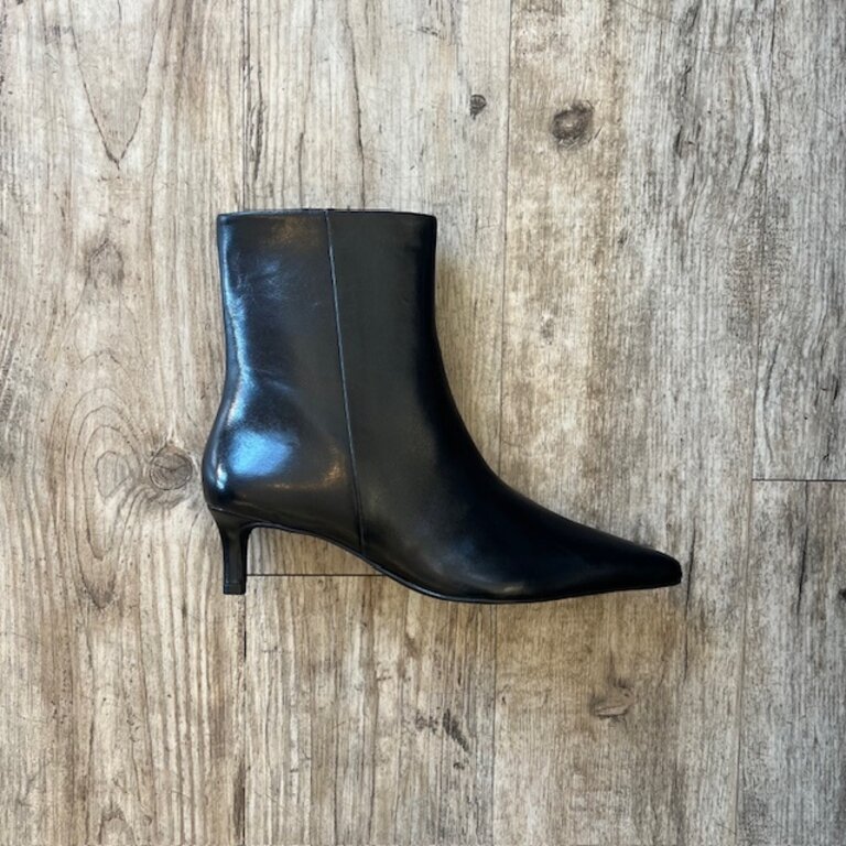 Seychelles Seychelles Dinner Date Boot