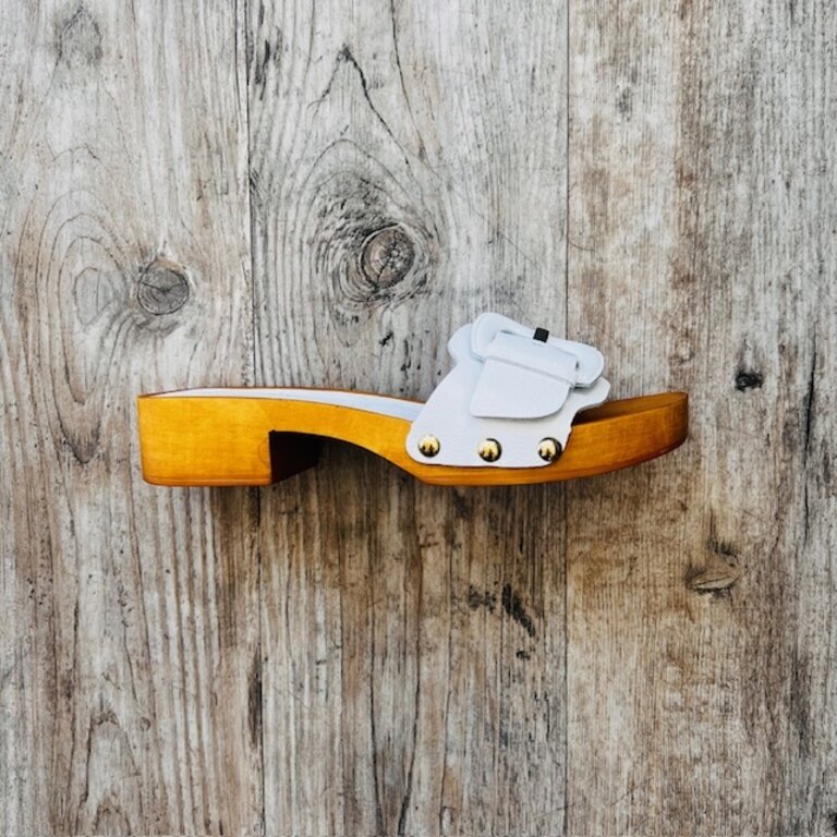 Intentionally Blank Intentionally _____ Mar Clog