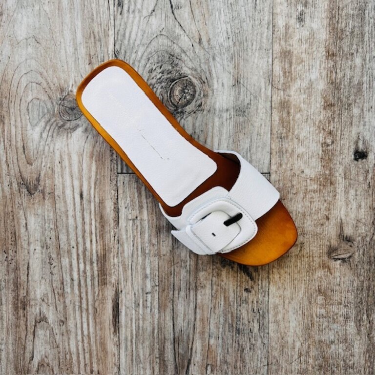 Intentionally Blank Intentionally _____ Mar Clog