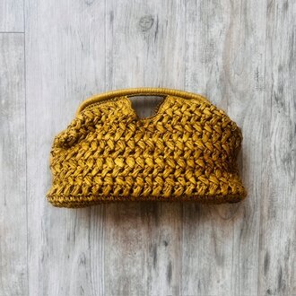 Urban Expressions Abigail Woven Crossbody
