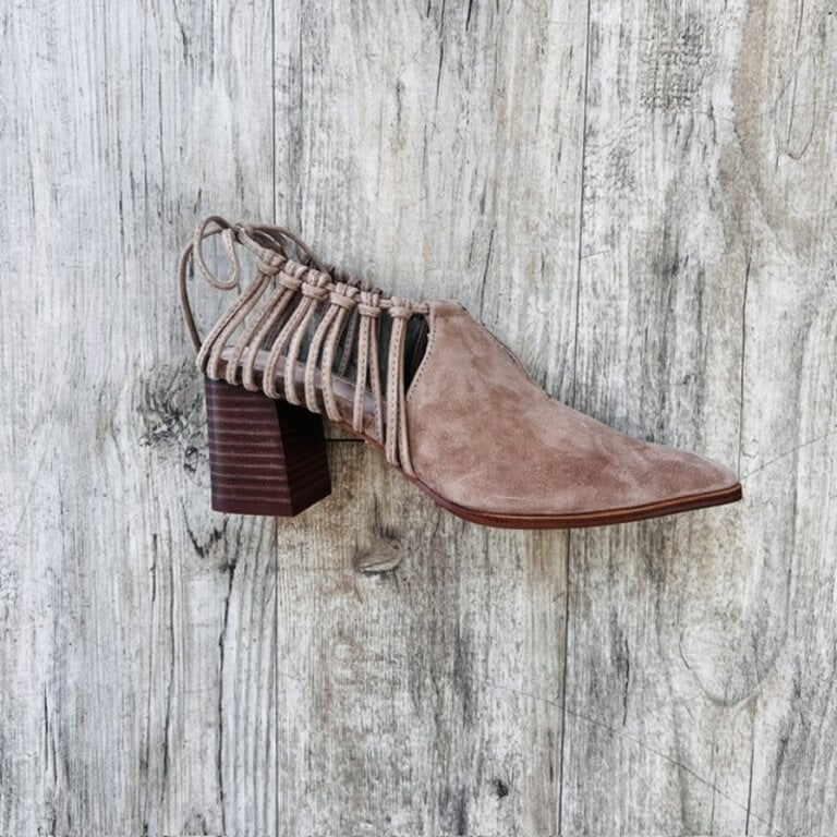 Cecelia New York Cecelia NY Christina Bootie TS