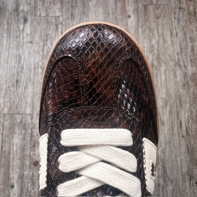 Back 70 Back 70 Cloud 26 Python Sneaker