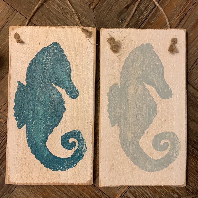 Wood Hanger - Lg Light Blue Seahorse