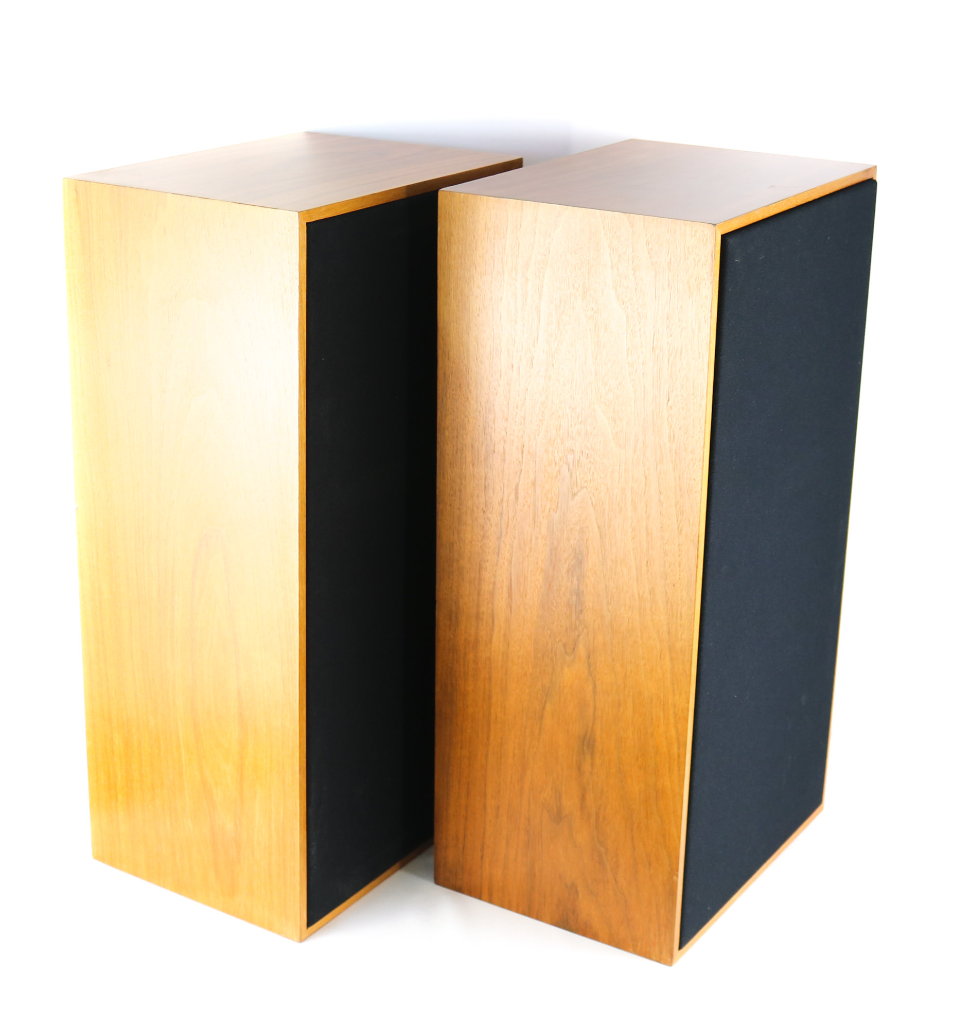 kef 104ab stands