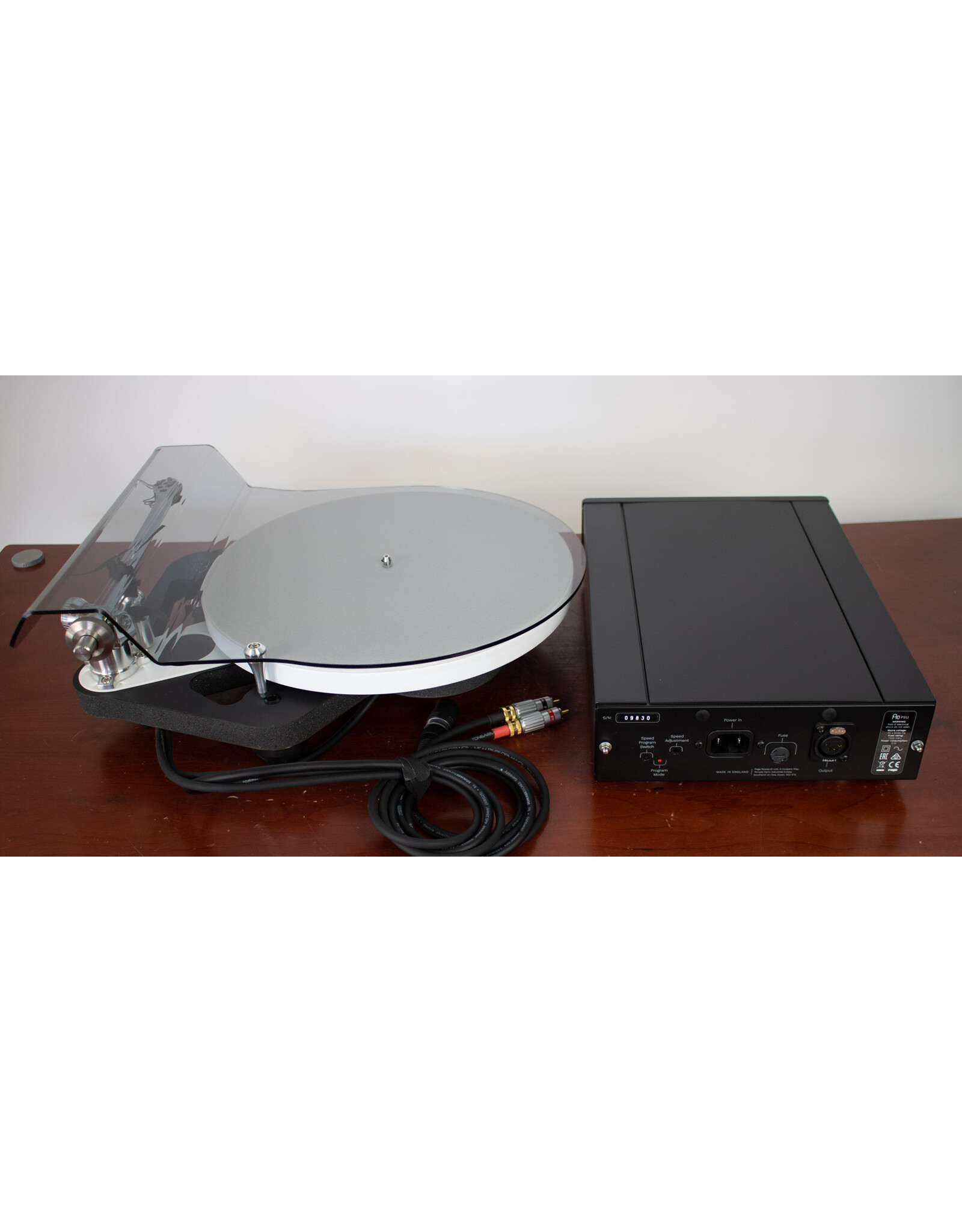 Rega Rega Planar 10 Turntable USED