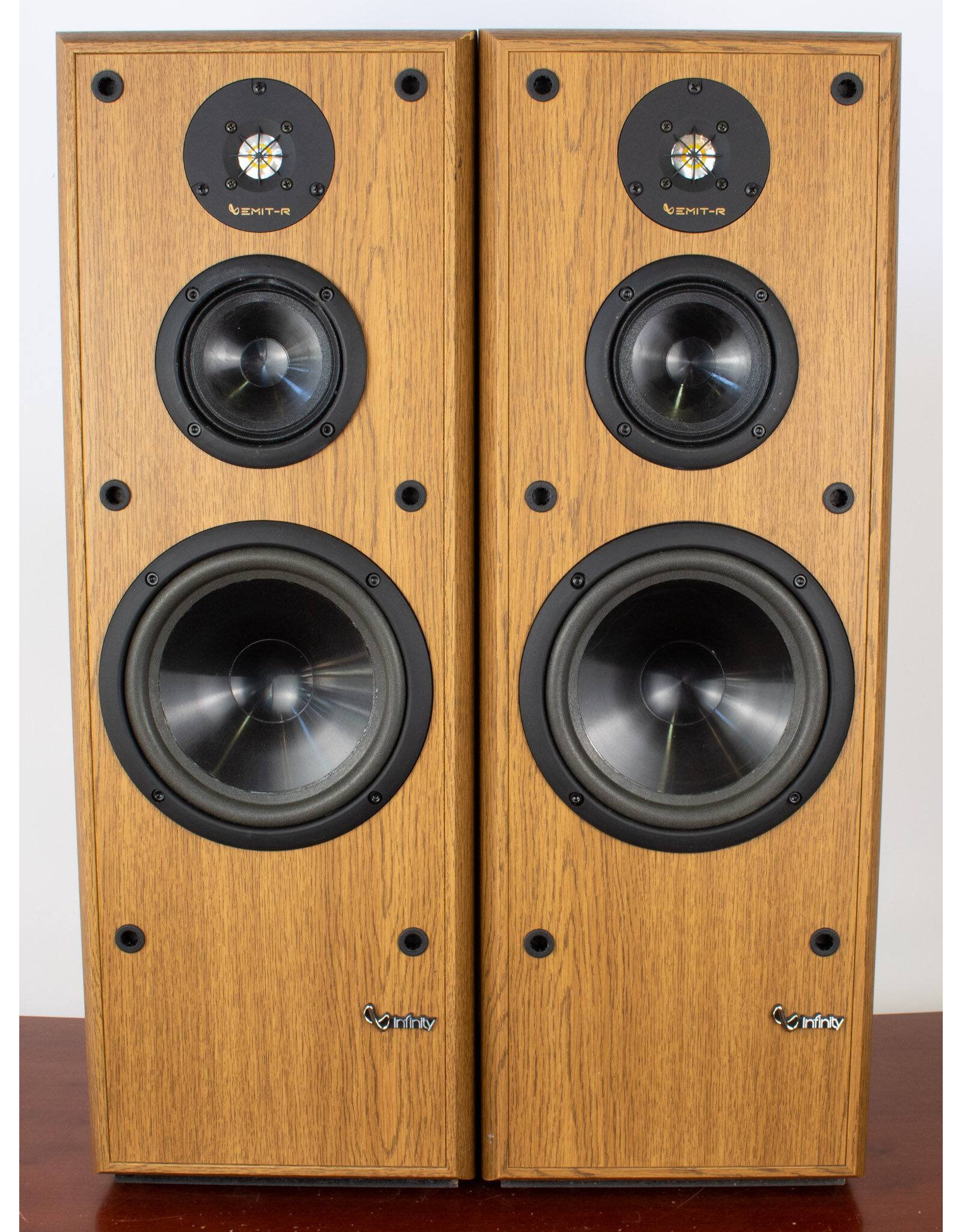 Infinity Infinity Reference Four Floorstanding Speakers USED