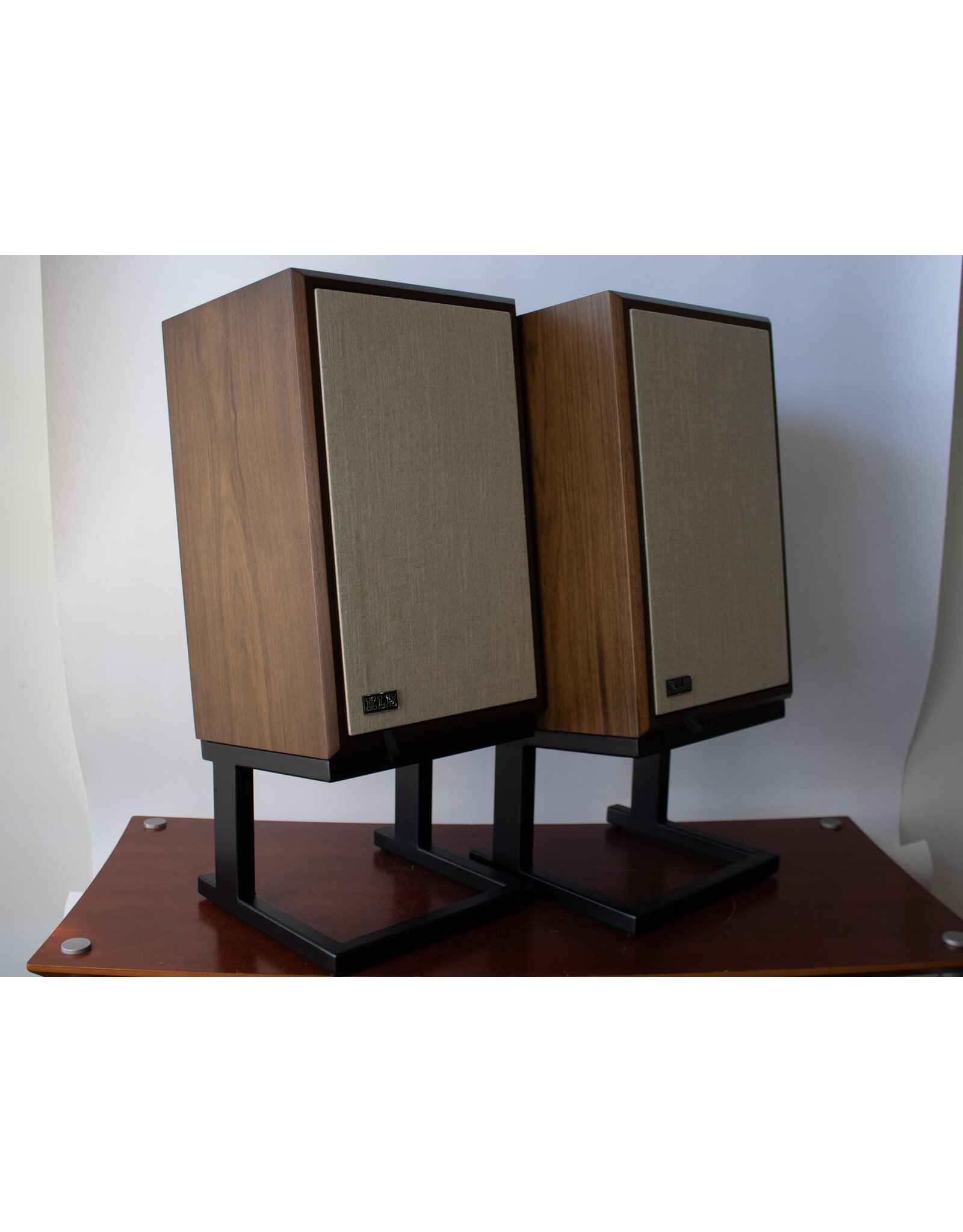 KLH KLH Model Three Floorstanding Speakers USED