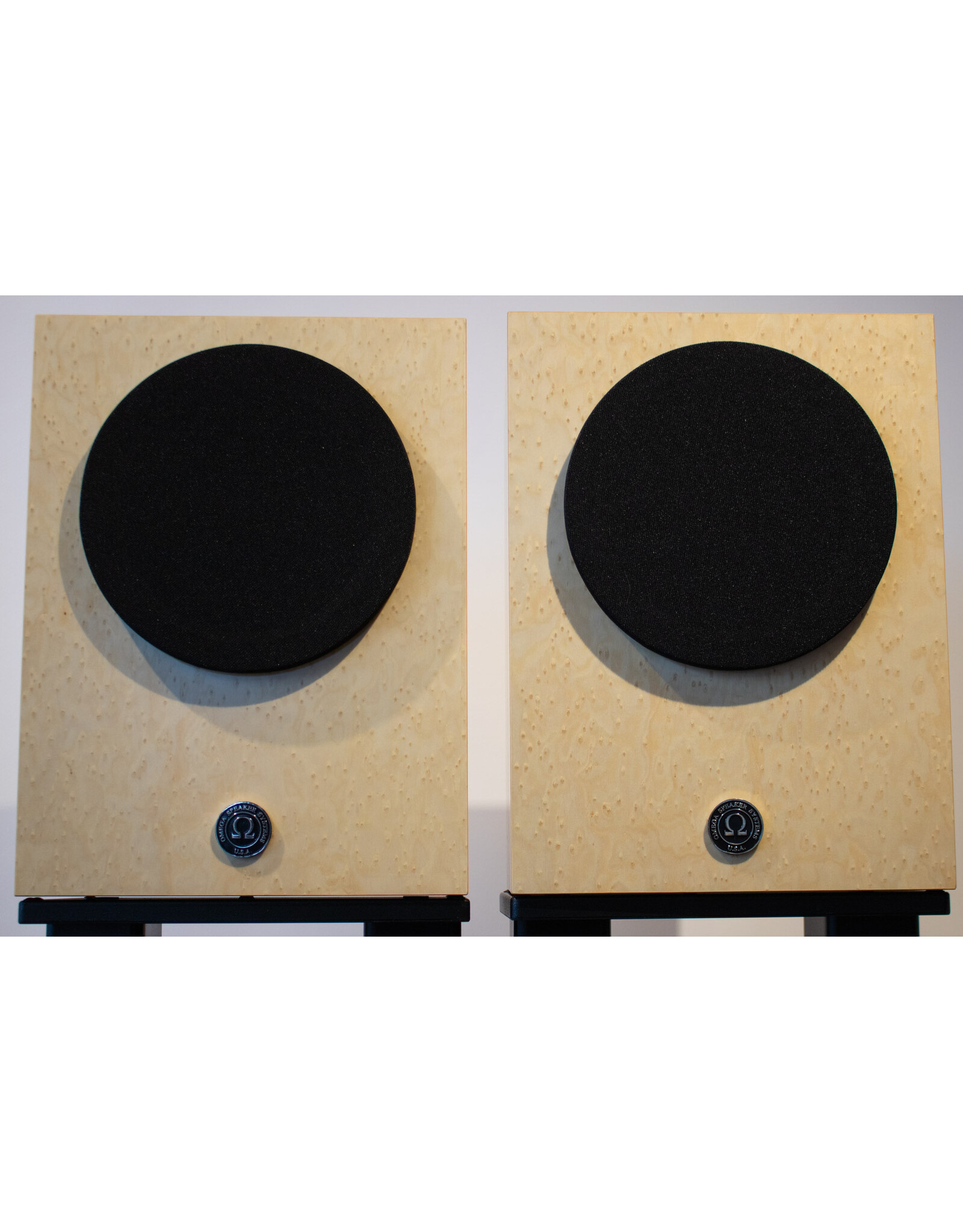 Omega Omega Compact Alnico Monitor Bookshelf Speakers USED