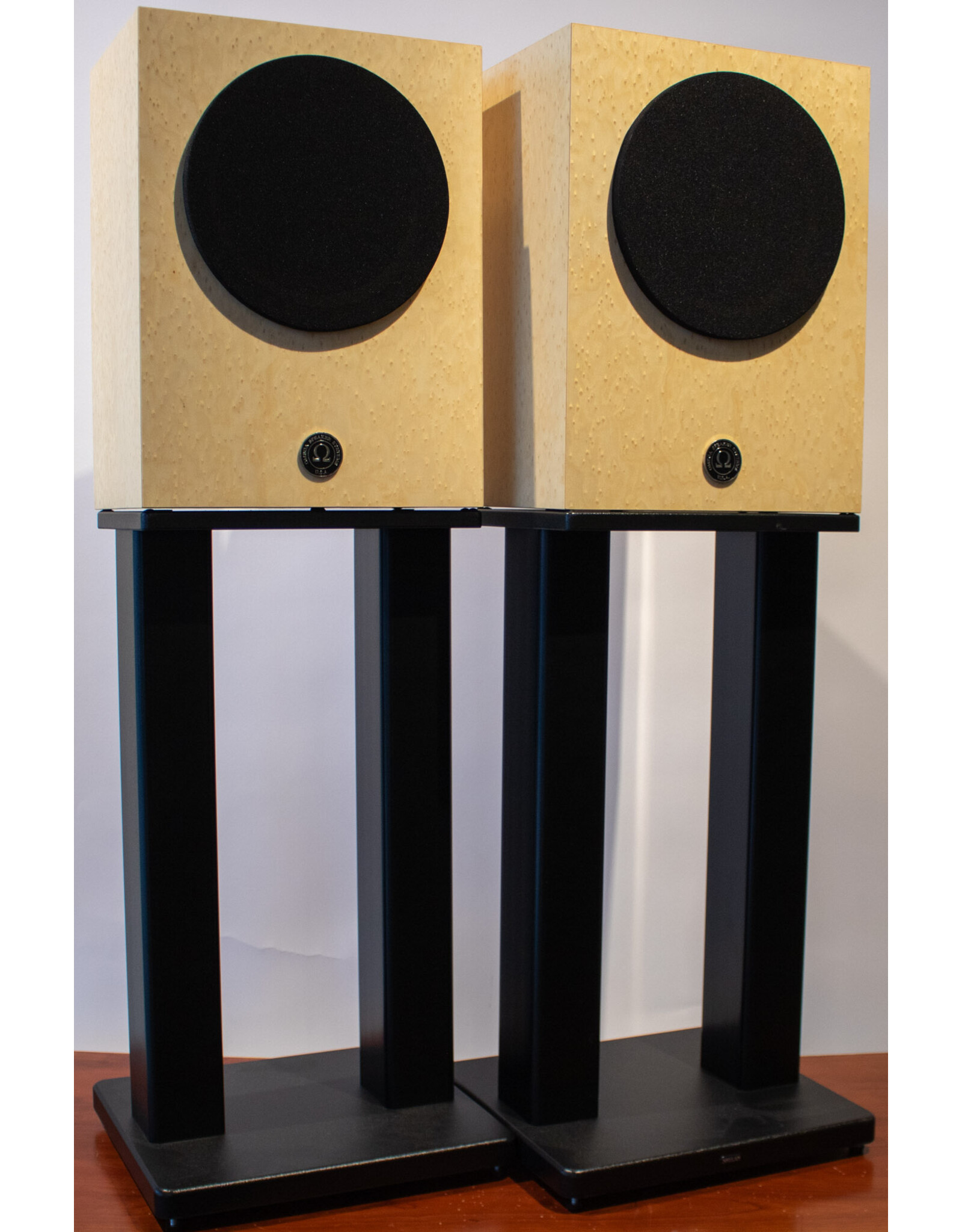 Omega Omega Compact Alnico Monitor Bookshelf Speakers USED