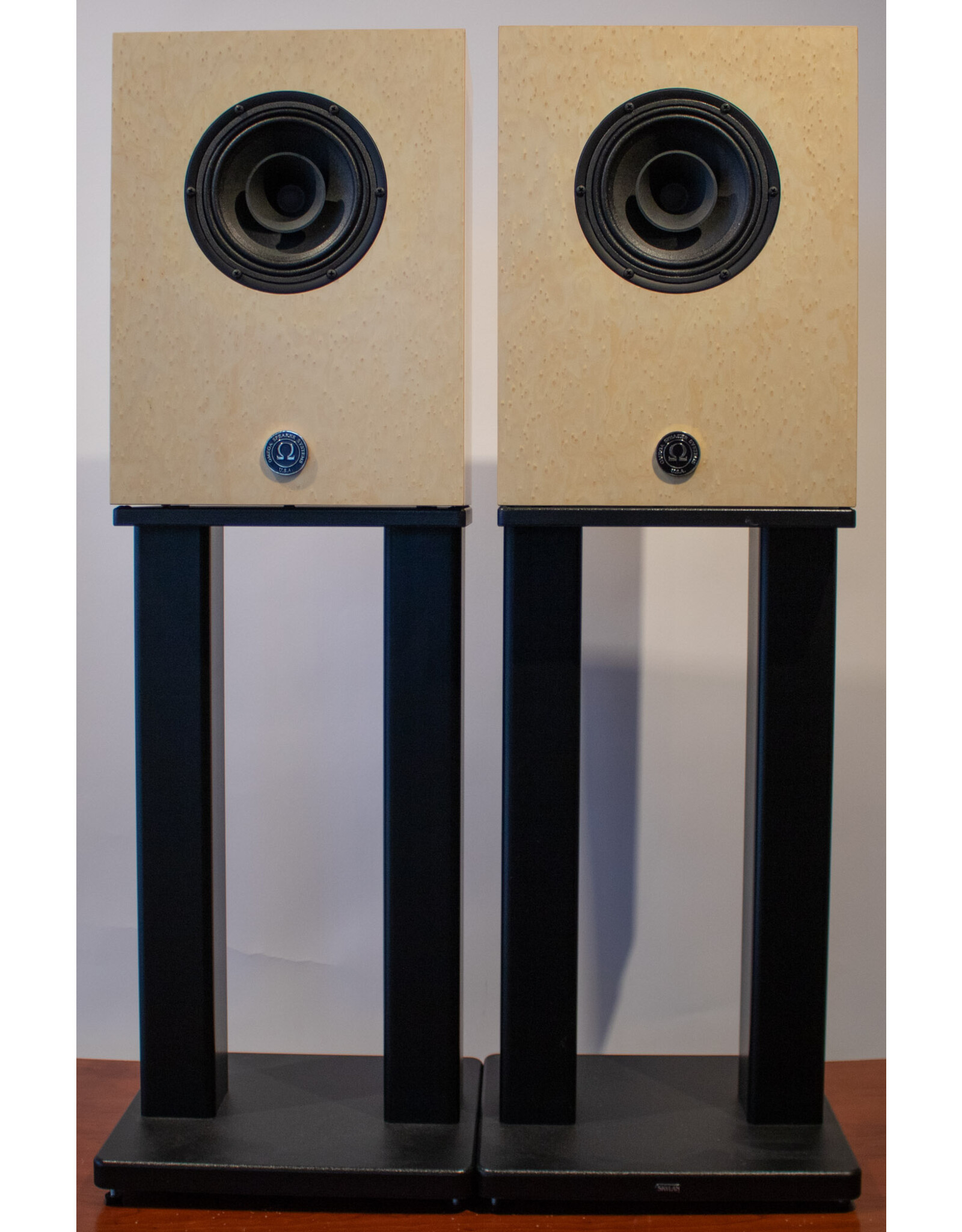 Omega Omega Compact Alnico Monitor Bookshelf Speakers USED