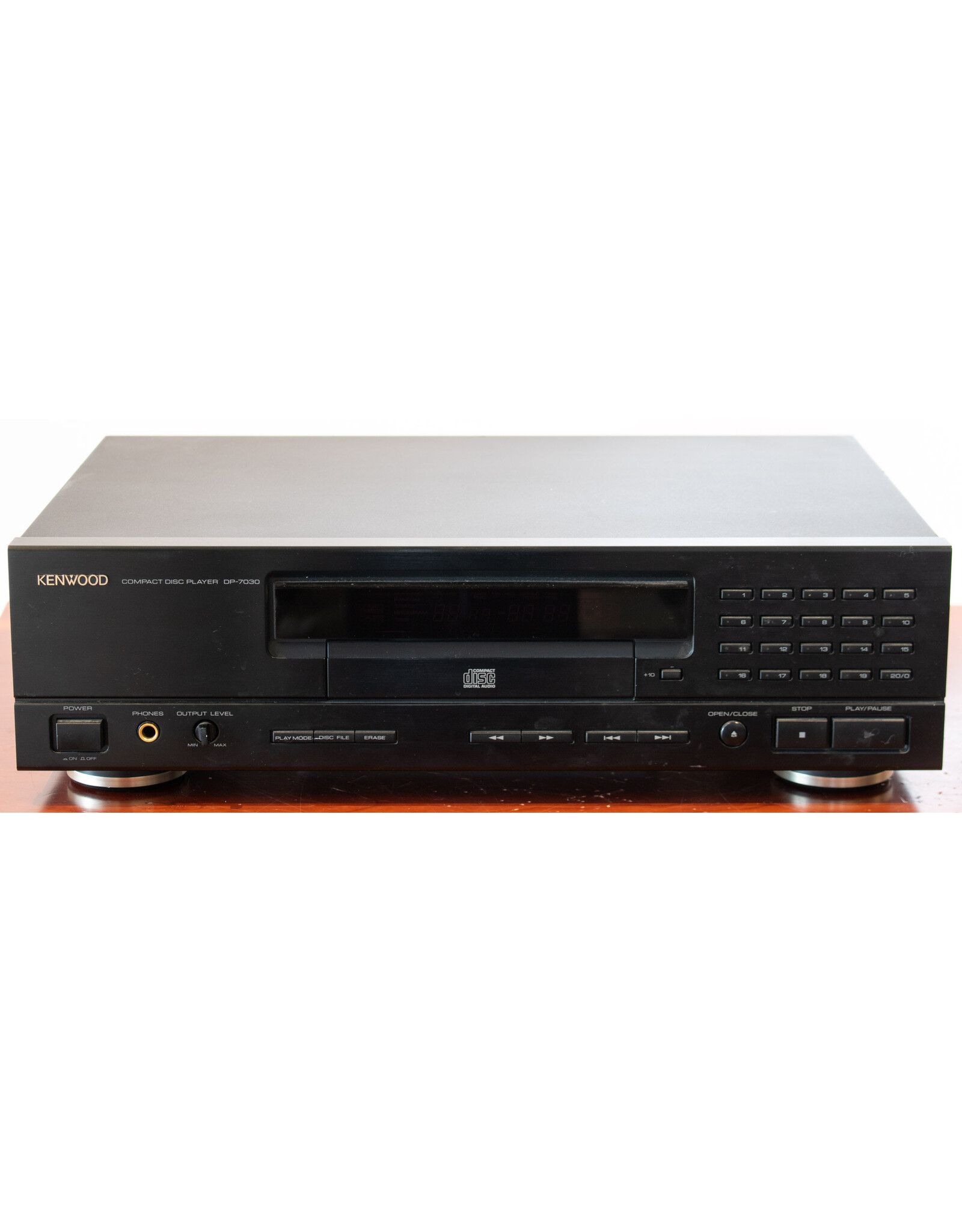 Kenwood Kenwood DP-7030 CD Player USED
