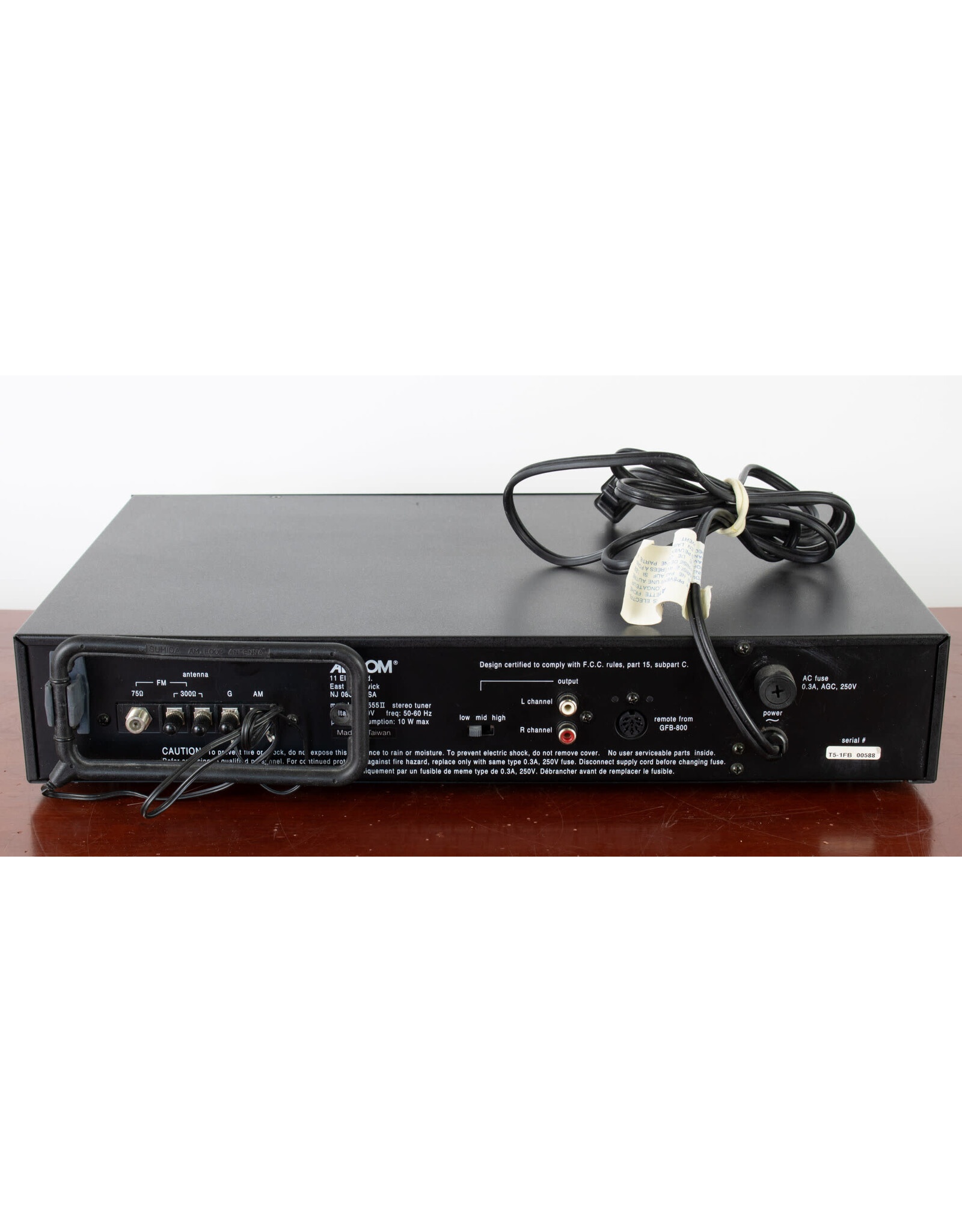 Adcom Adcom GFT-555 II Tuner USED