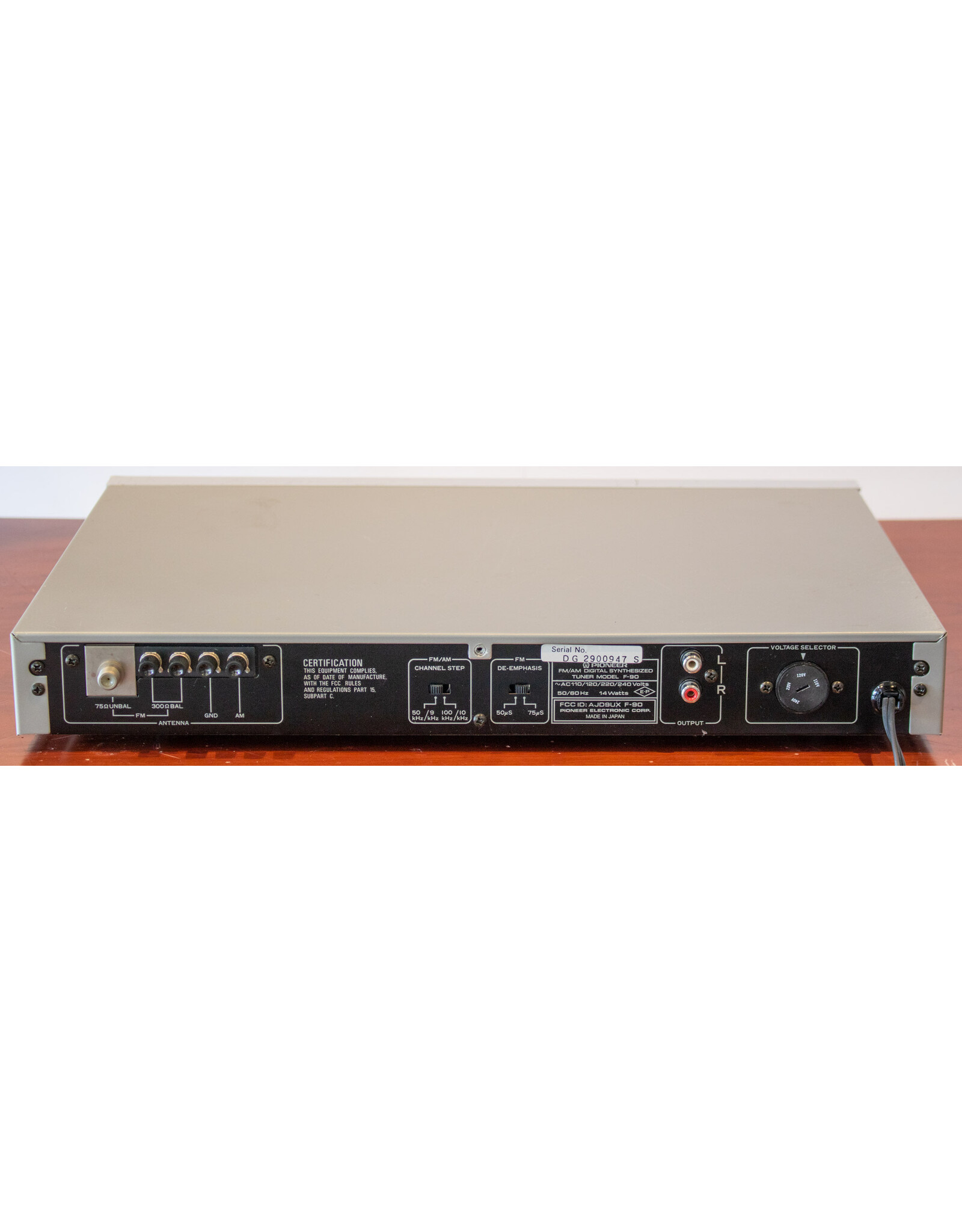 Pioneer Pioneer F-90 Tuner USED