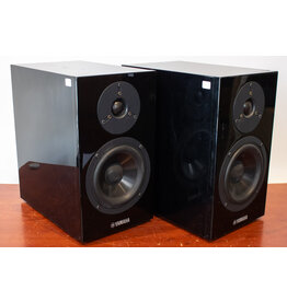 Yamaha Yamaha NS-BP300 Bookshelf Speakers USED