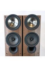 KEF KEF IQ7 Floorstanding Speakers USED