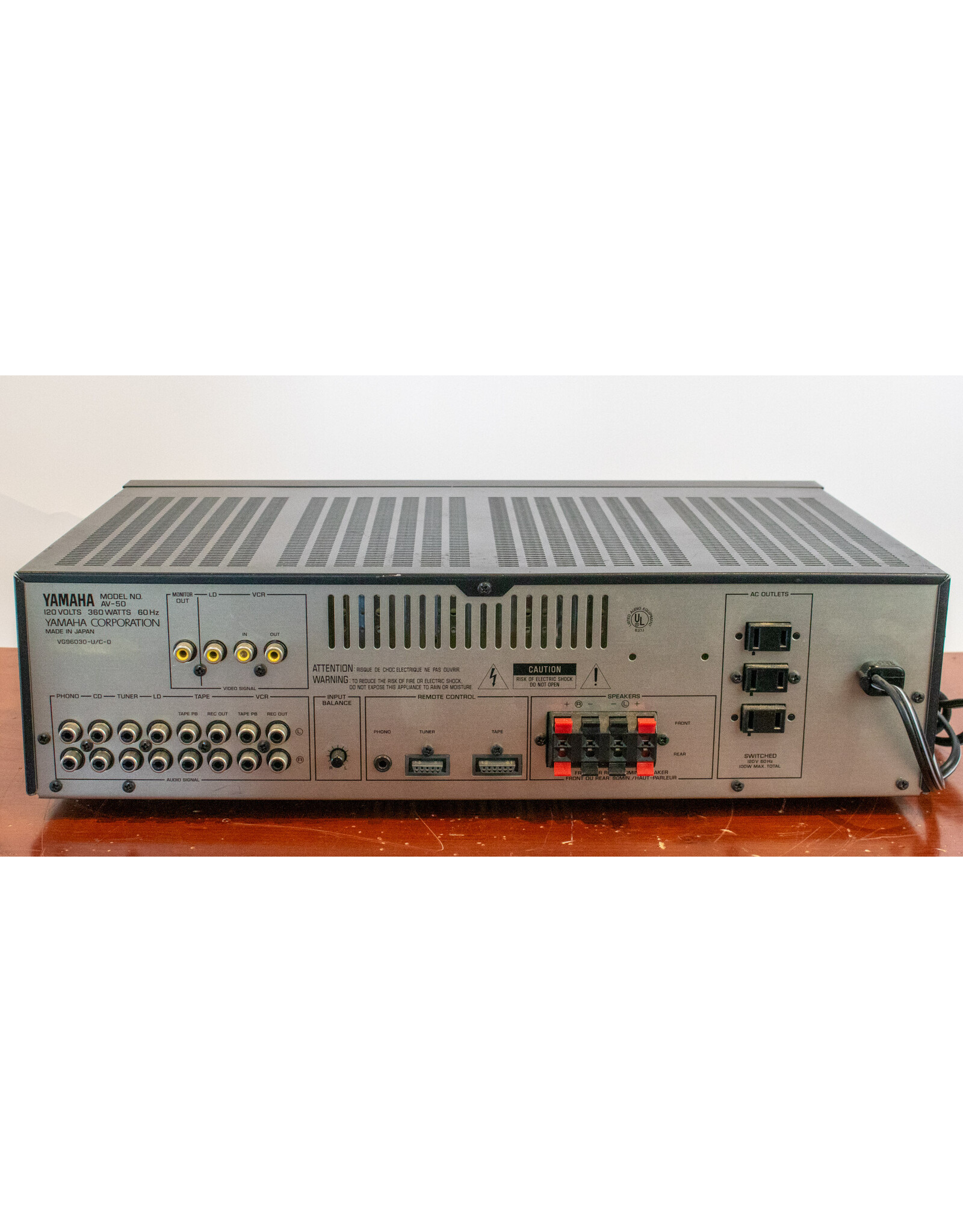 Yamaha Yamaha AV-50 Integrated Amp USED