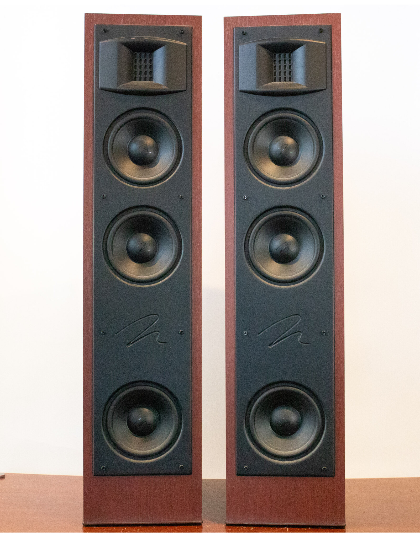 MartinLogan MartinLogan Preface Floorstanding Speakers USED