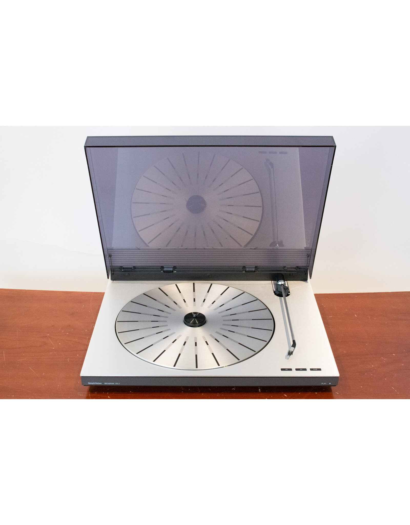 Bang & Olufsen Bang & Olufsen RX2 Turntable USED