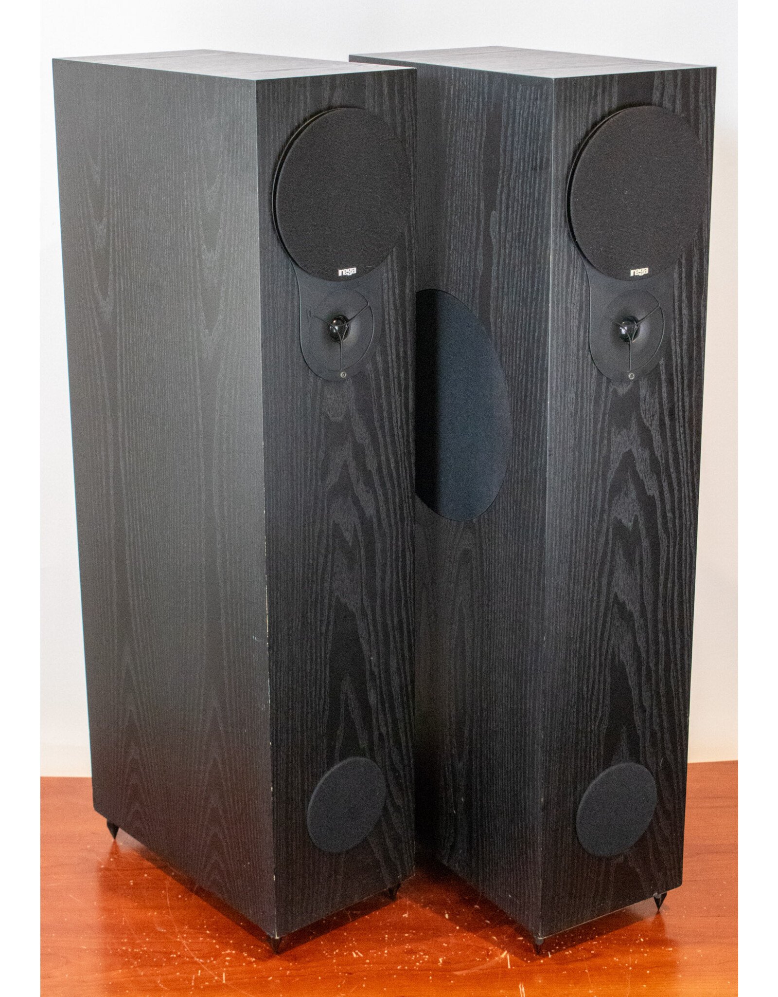 Rega Rega RX5 Floorstanding Speakers USED