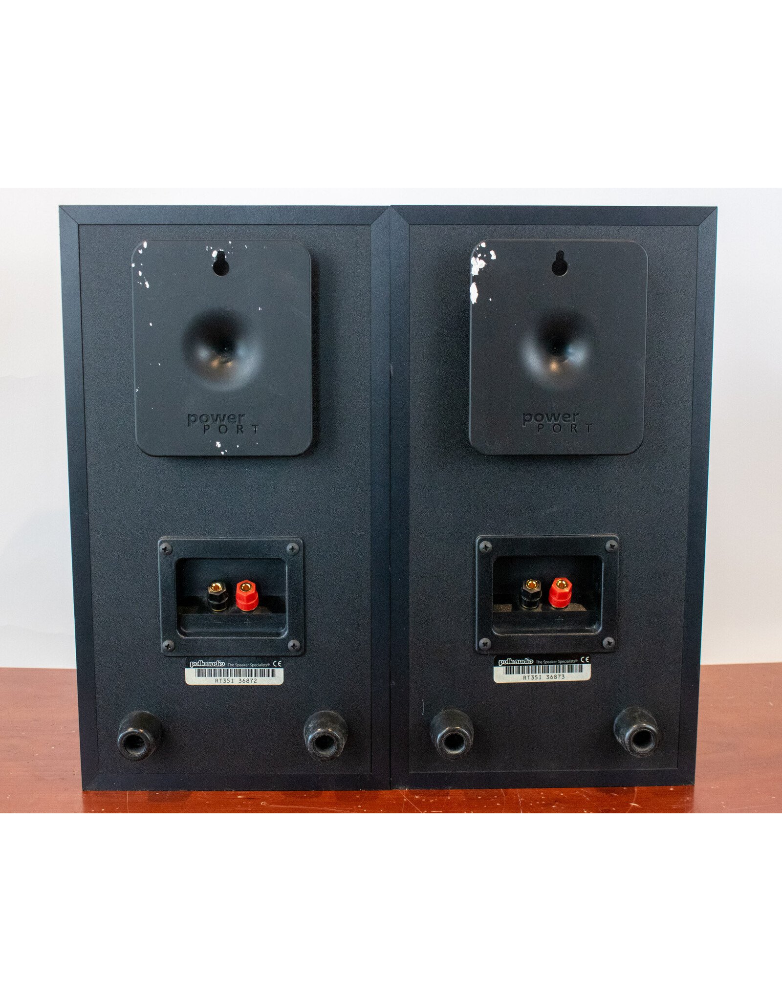 Polk Audio Polk Audio RT35i Bookshelf Speakers USED