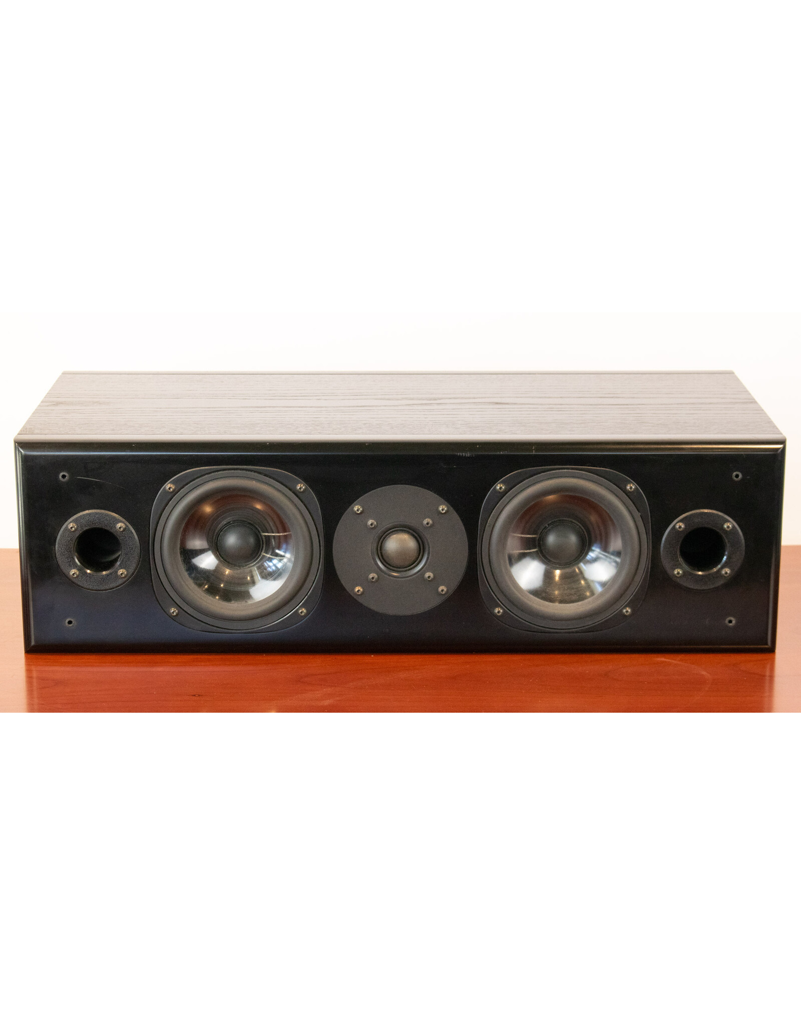 Vienna Acoustics Vienna Acoustics Maestro Center Speaker USED