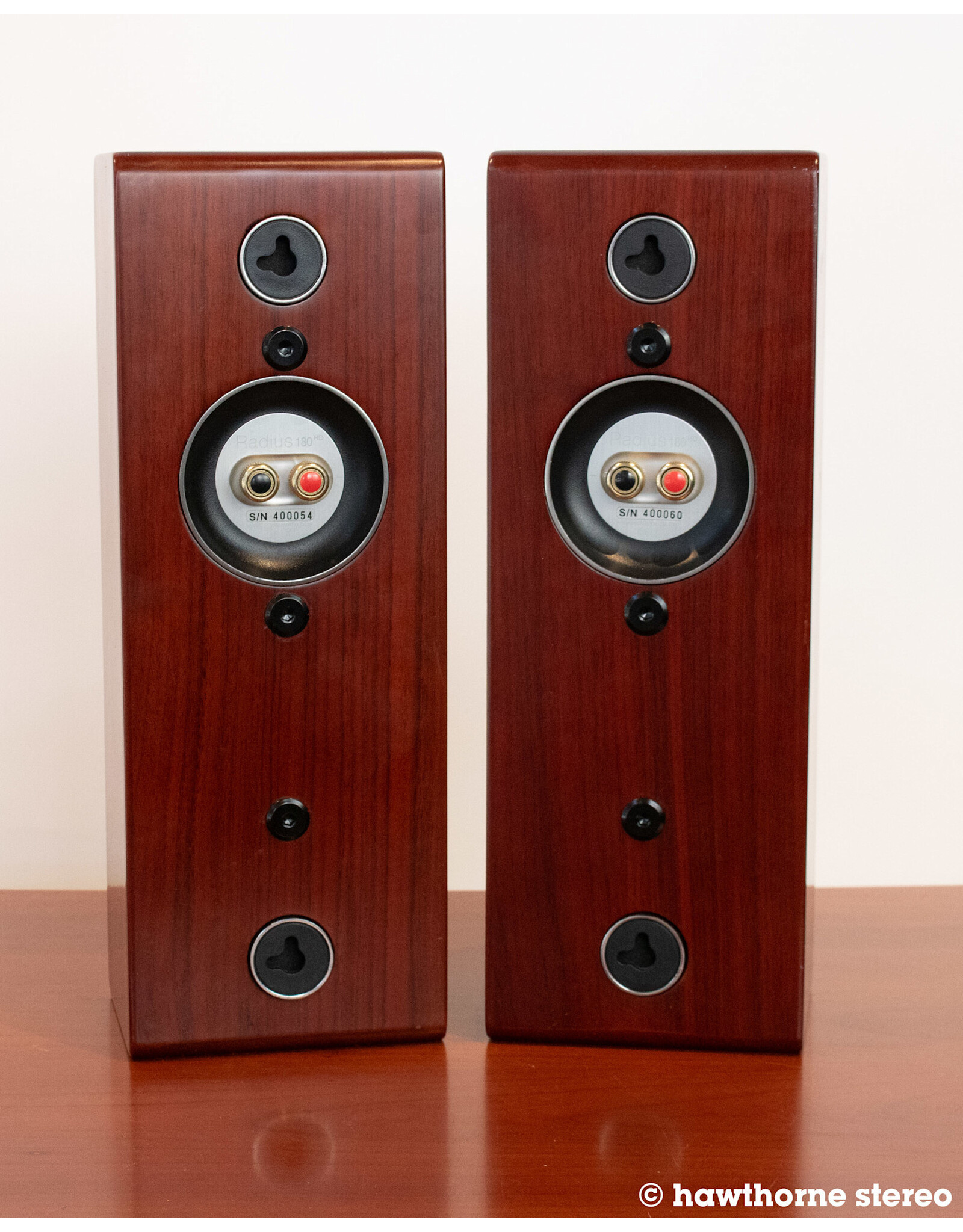 Monitor Audio Monitor Audio Radius 180HD Bookshelf Speakers USED