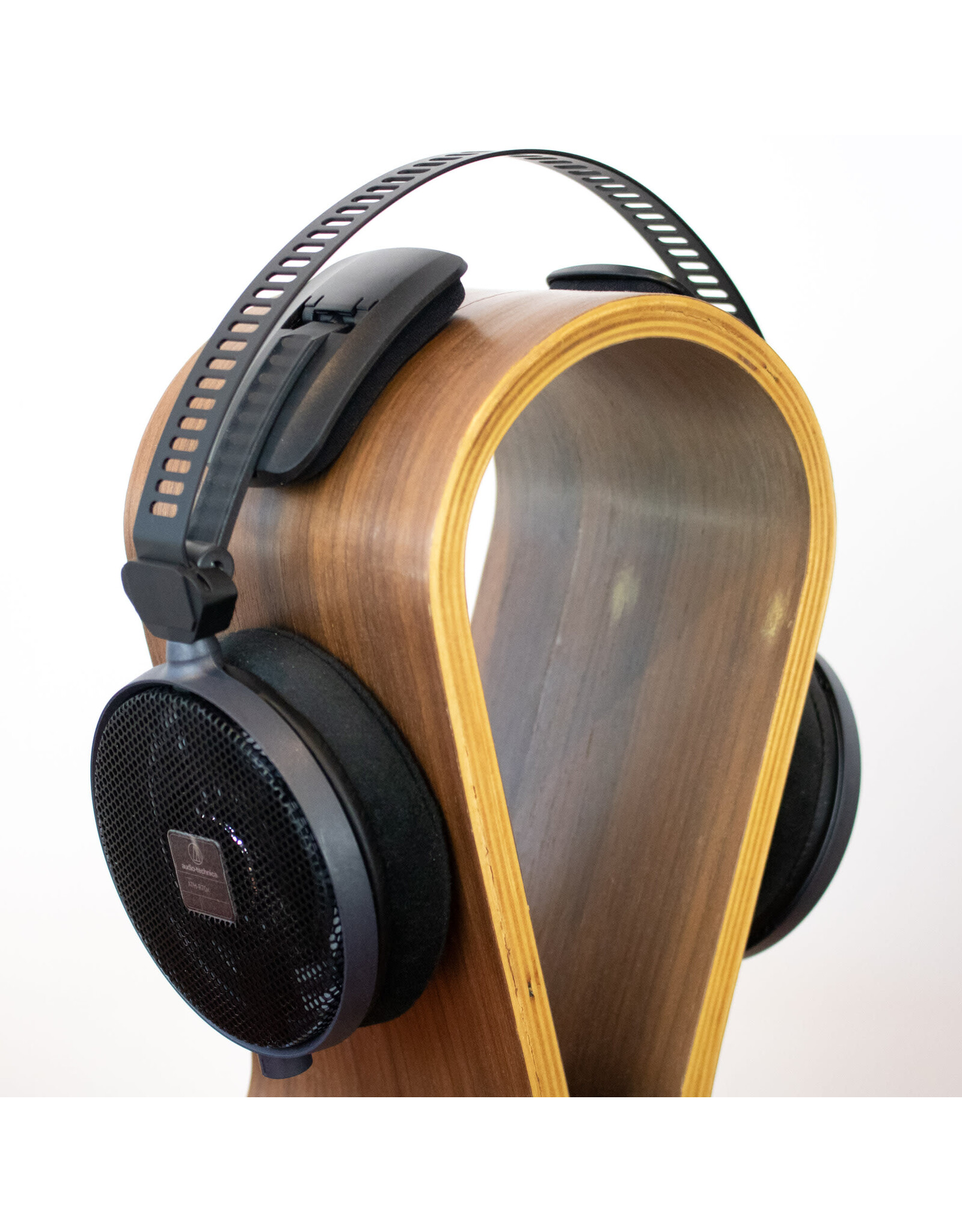 Audio-Technica Audio-Technica ATH-R70X Headphones USED