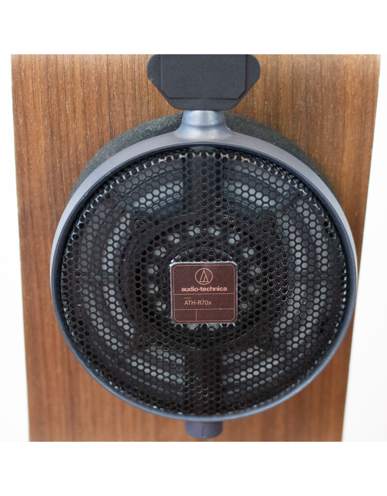 Audio-Technica Audio-Technica ATH-R70X Headphones USED