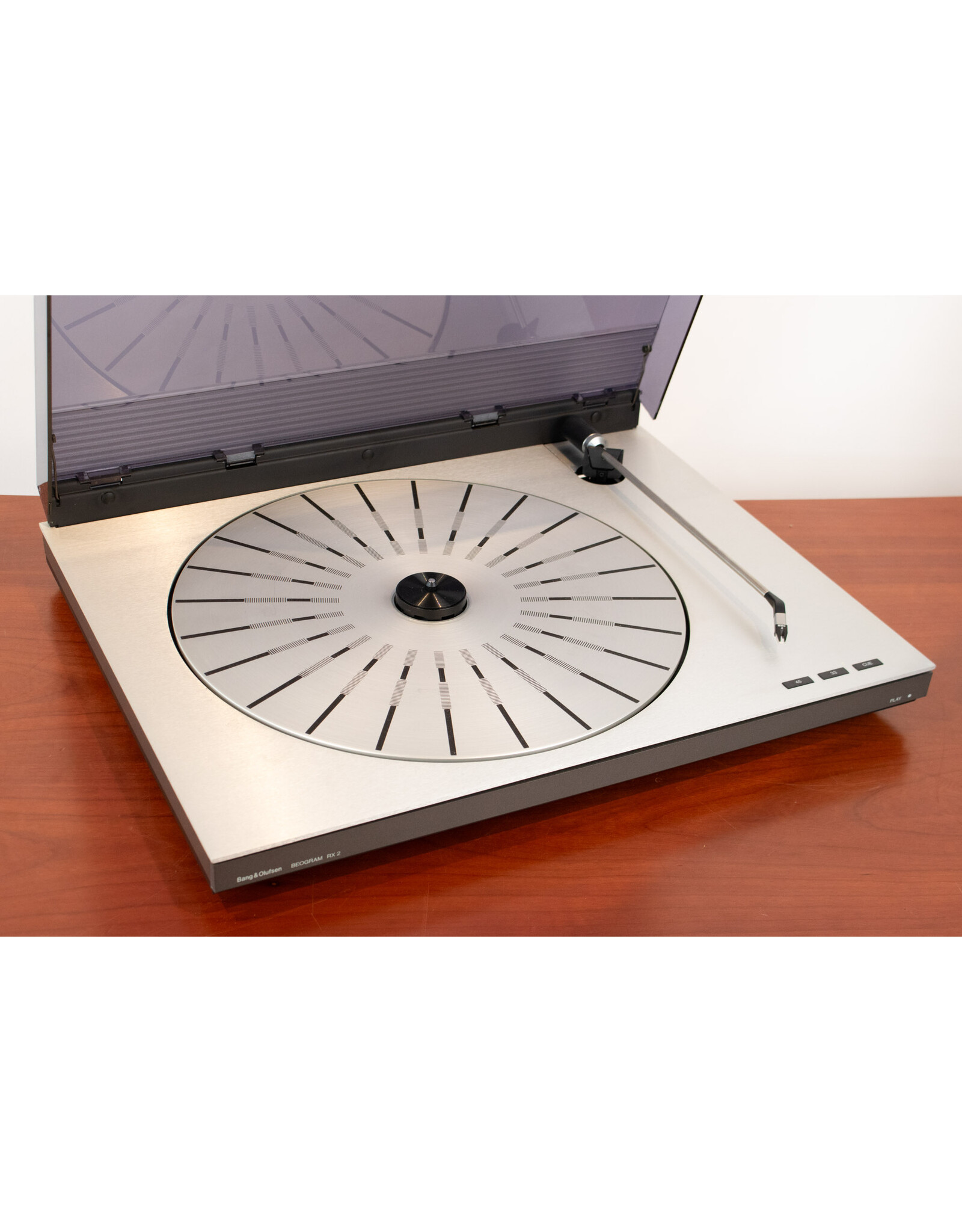 Bang & Olufsen Bang & Olufsen RX2 Turntable USED
