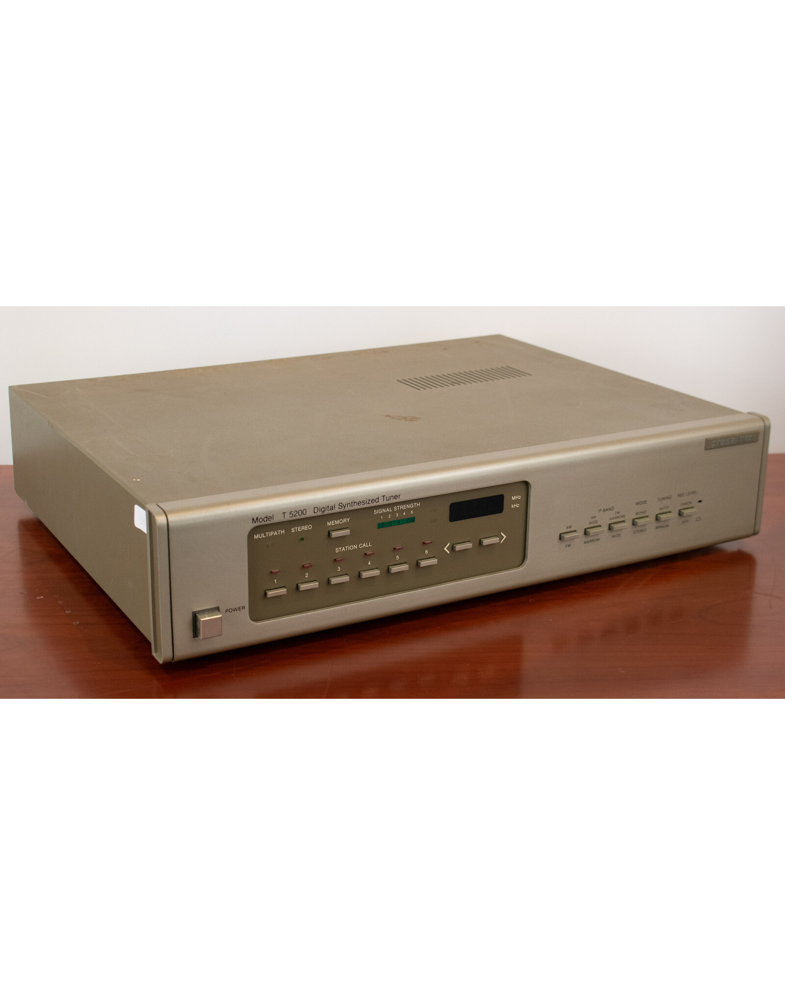 Phase Linear Phase Linear T5200 Tuner USED