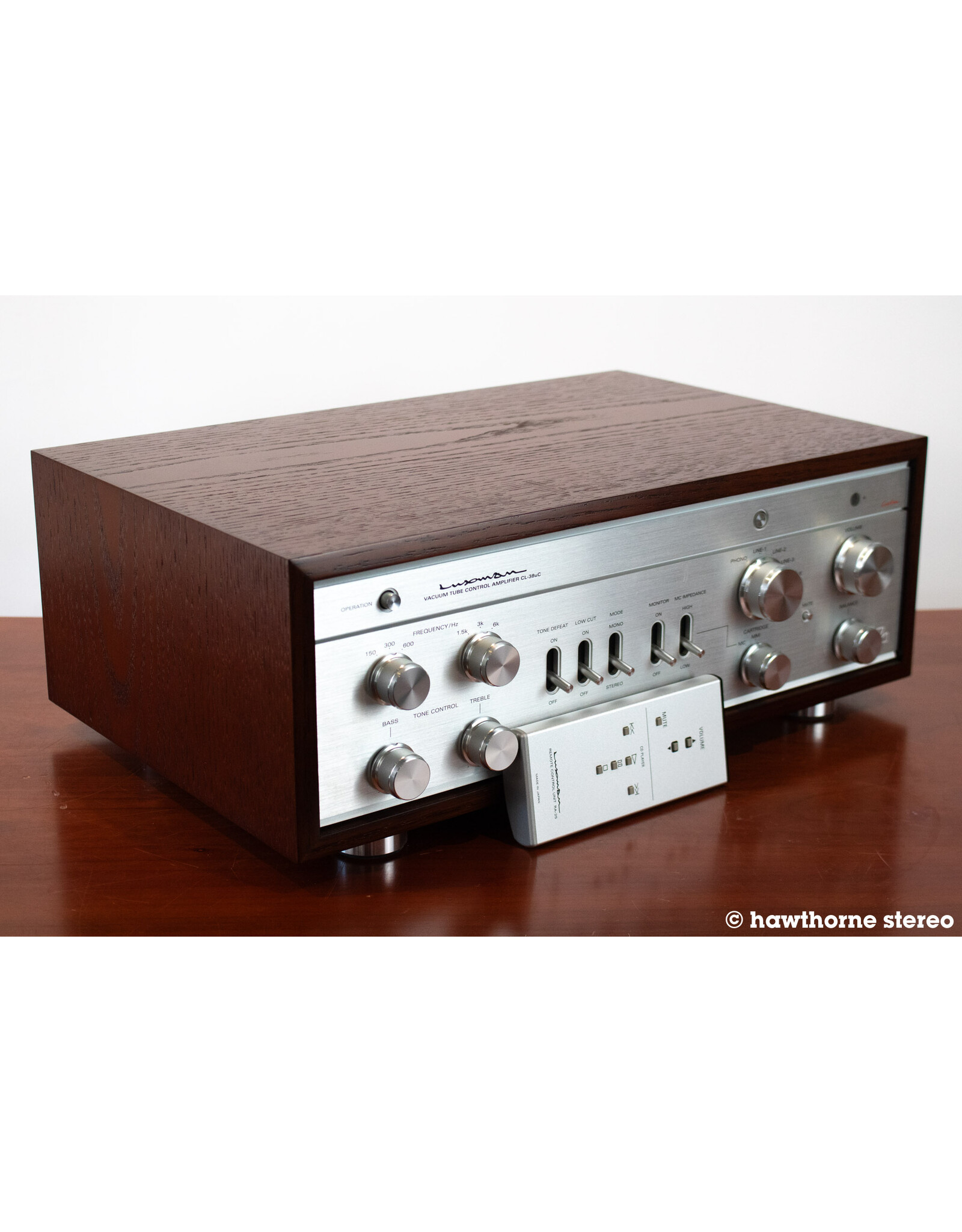 Luxman Luxman CL-38uC Preamp OPEN BOX