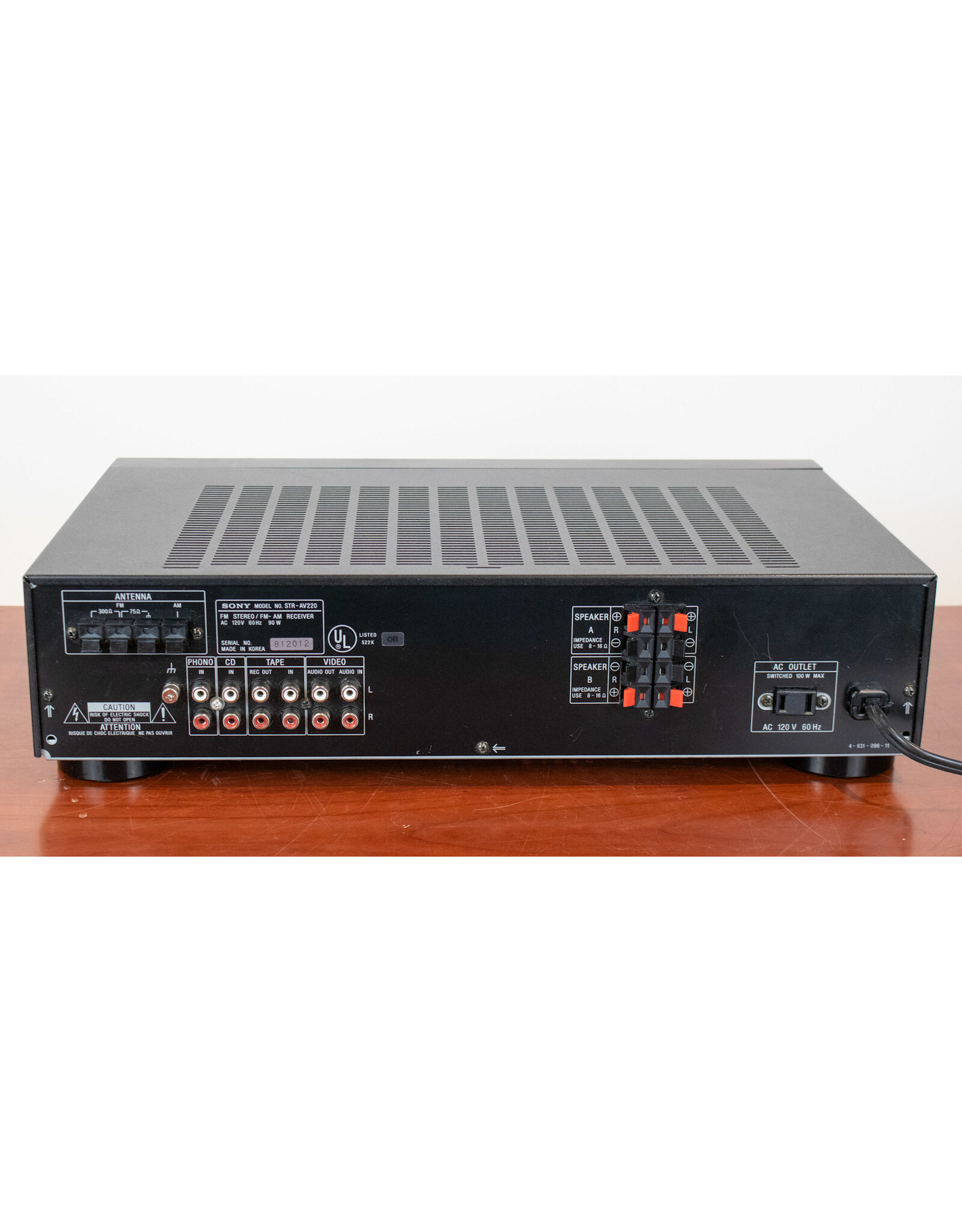 Sony Sony STR-AV220 Receiver USED