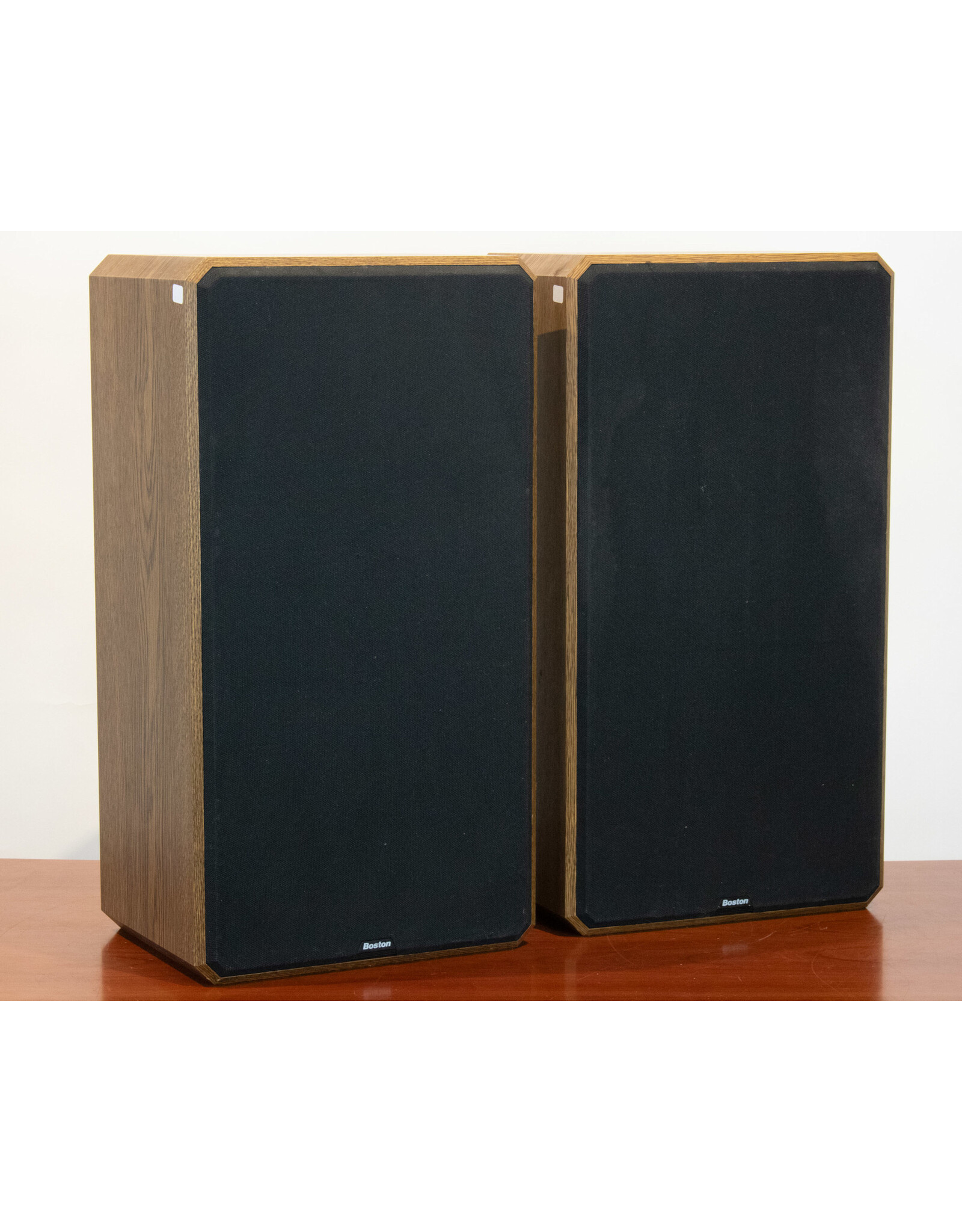 Boston Acoustics Boston Acoustics HD-9 Bookshelf Speakers USED