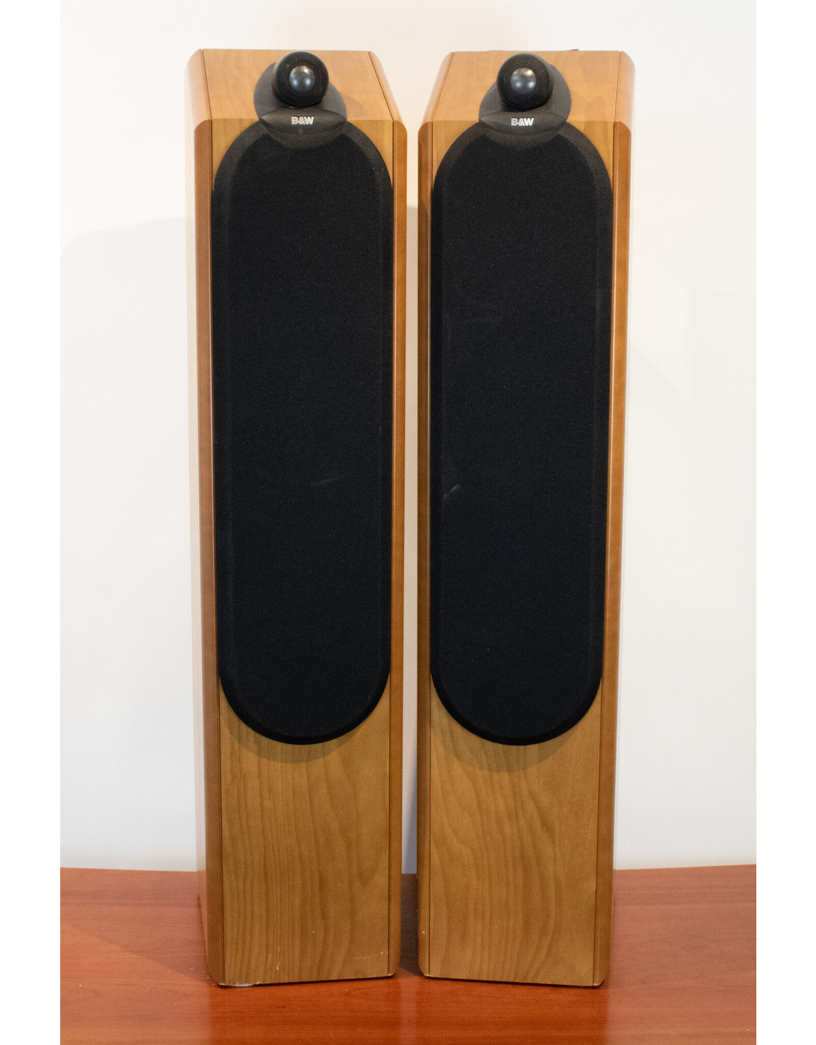 B&W B&W CDM-9NT Floorstanding Speakers USED